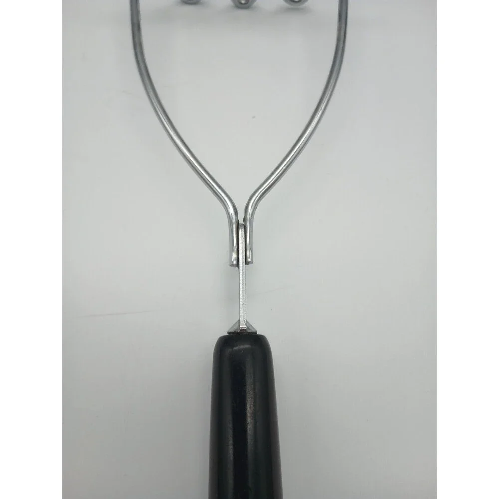 EKCO Carousel Blue Dutch Tulip Potato Masher Stainless Steel Bakelite Handle USA
